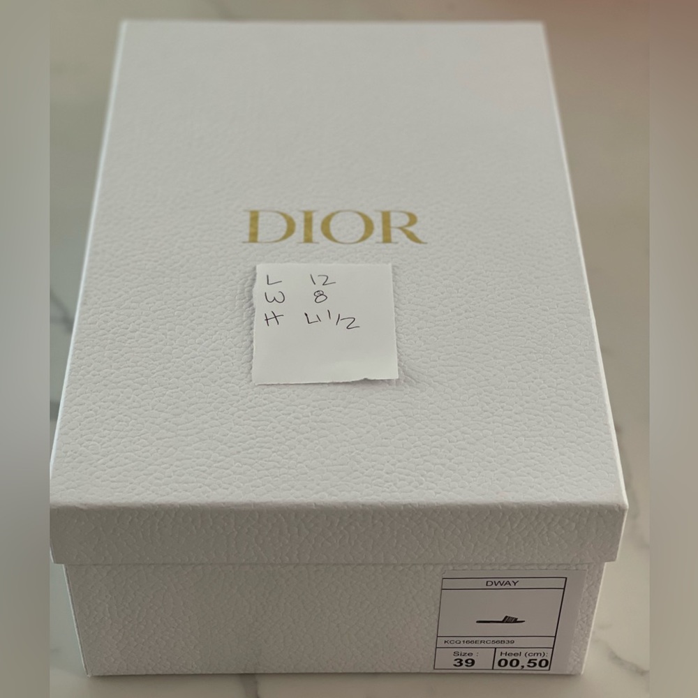 Dior box